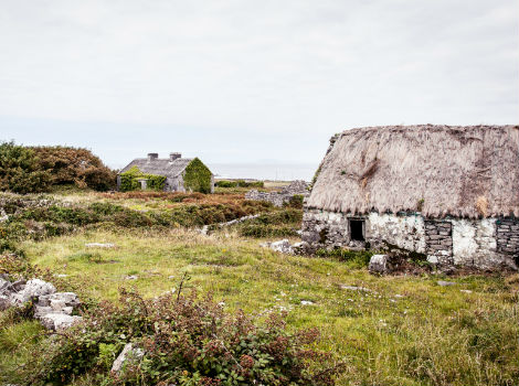 Irish Thatched Cottage By Wild Atlantic Way, Ireland