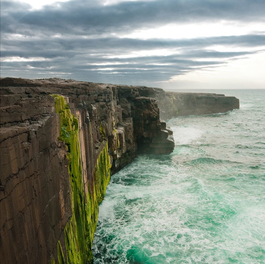  Inis Oirr, views, cliff edge, aran islands