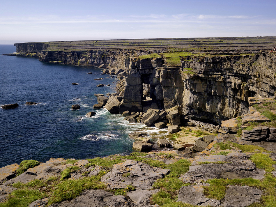 cliff edge, aran islands, inis mor, Aran sweater market